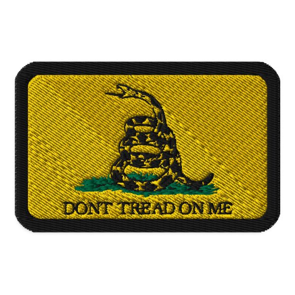 Don't Tread On Me Patch. This patch features a powerful and iconic symbol, representing defiance and independence. It serves as a reminder to protect personal liberties and stands against government overreach. Expertly crafted